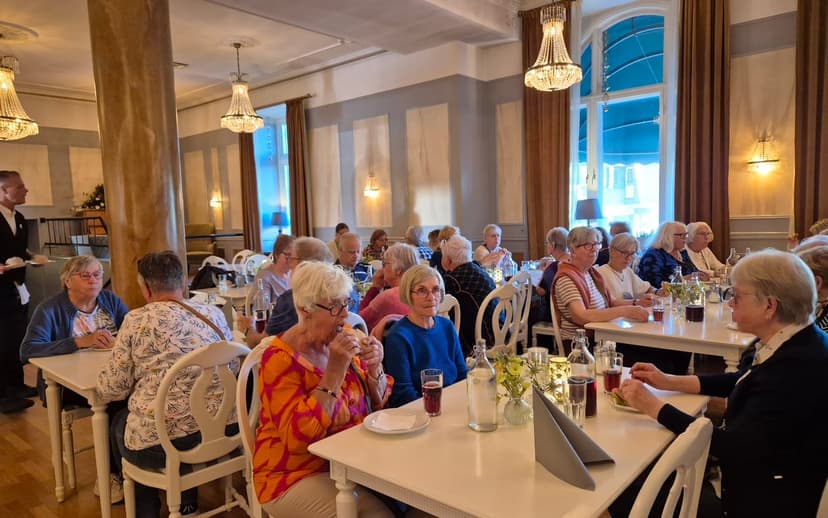 Stadshotellet Haparanda fika 2026.jpg