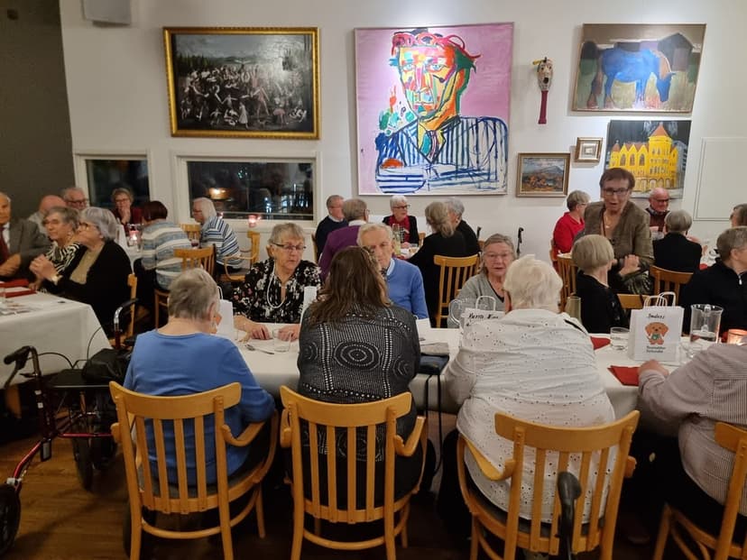 Mittbord 80Ã¥r jubileum.jpg